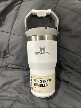Stanley White and Gray Flip Straw Tumbler with Handle 20oz